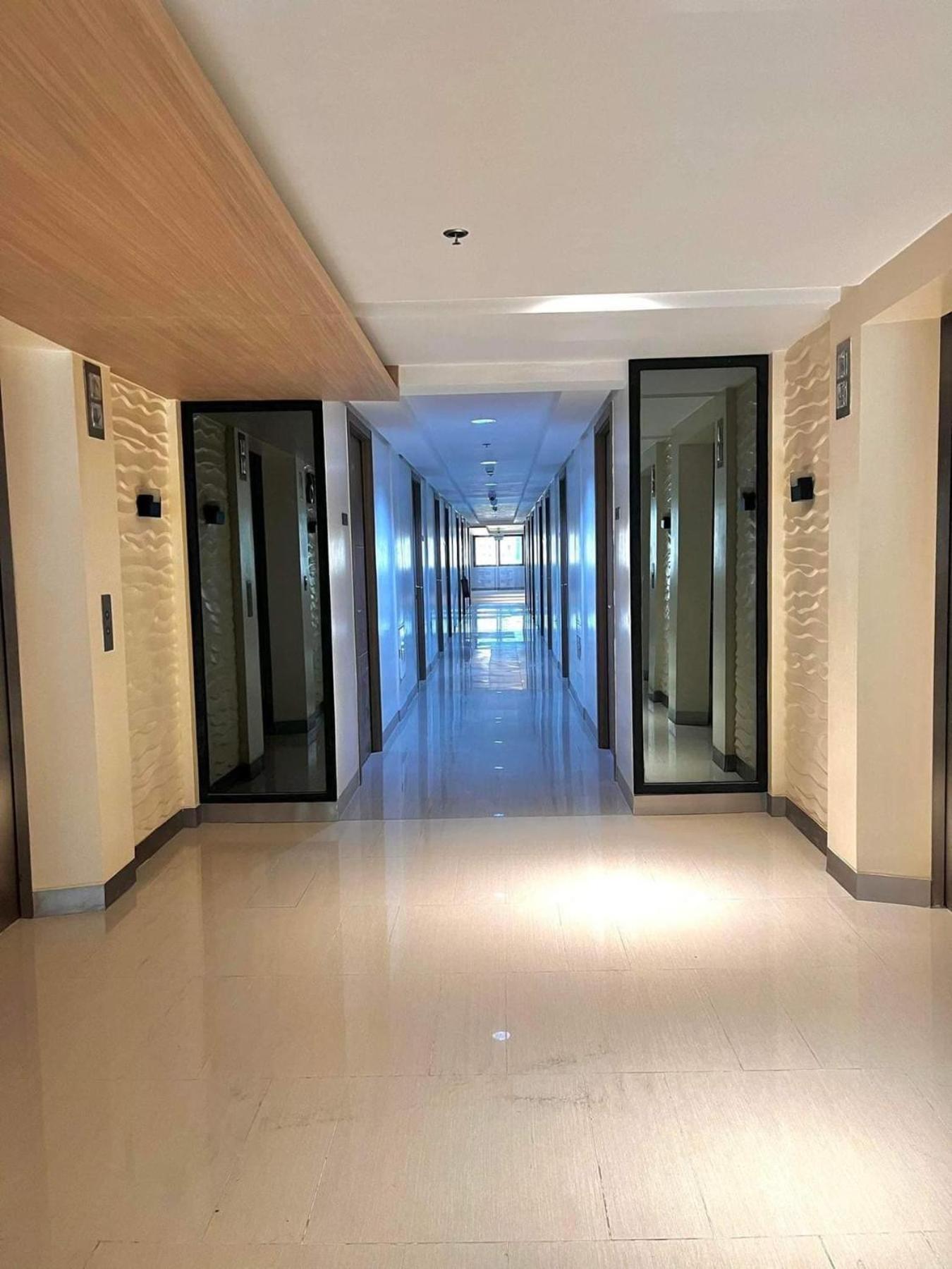 Shore 2 Residences High Speed Internet Walking Distance To Moa And Ikea Manille Extérieur photo